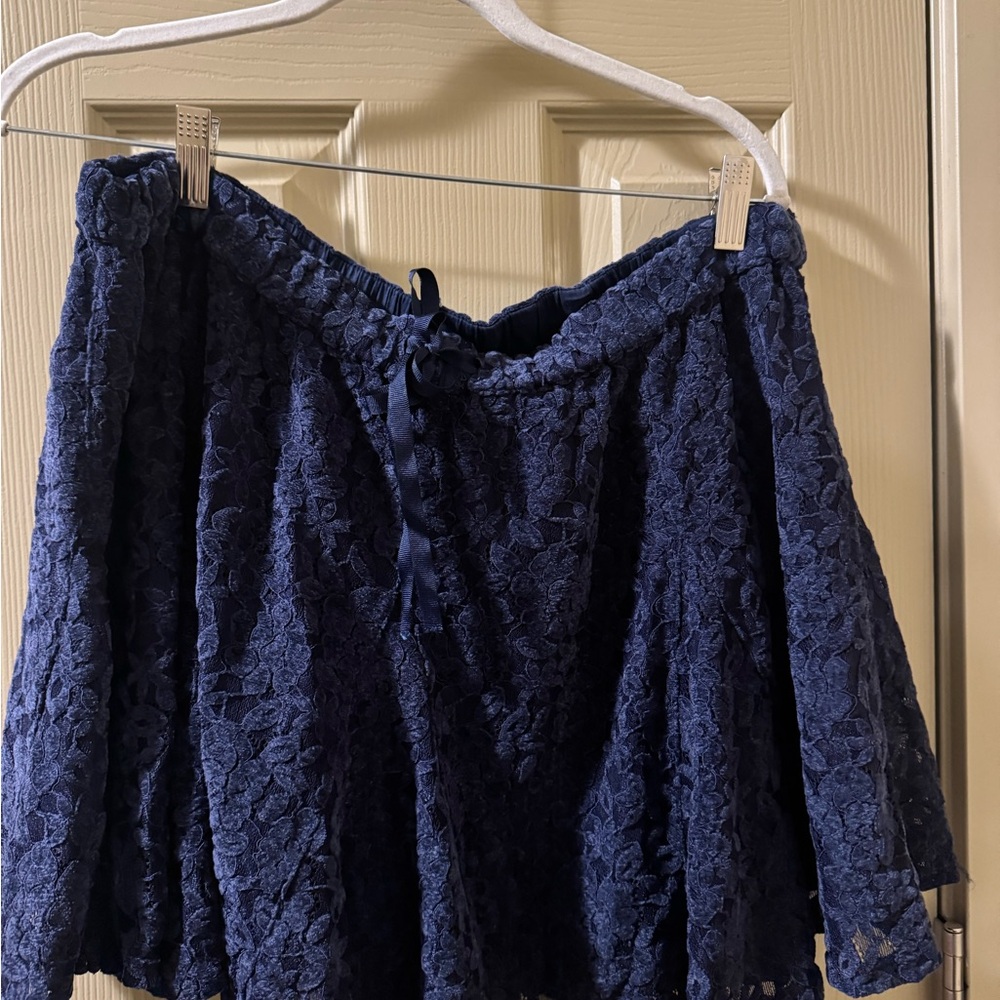 NWT Navy Aerie Lace Skirt
